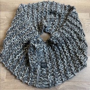 Sold❗️3 for 20$❗️Anna Kula scarf